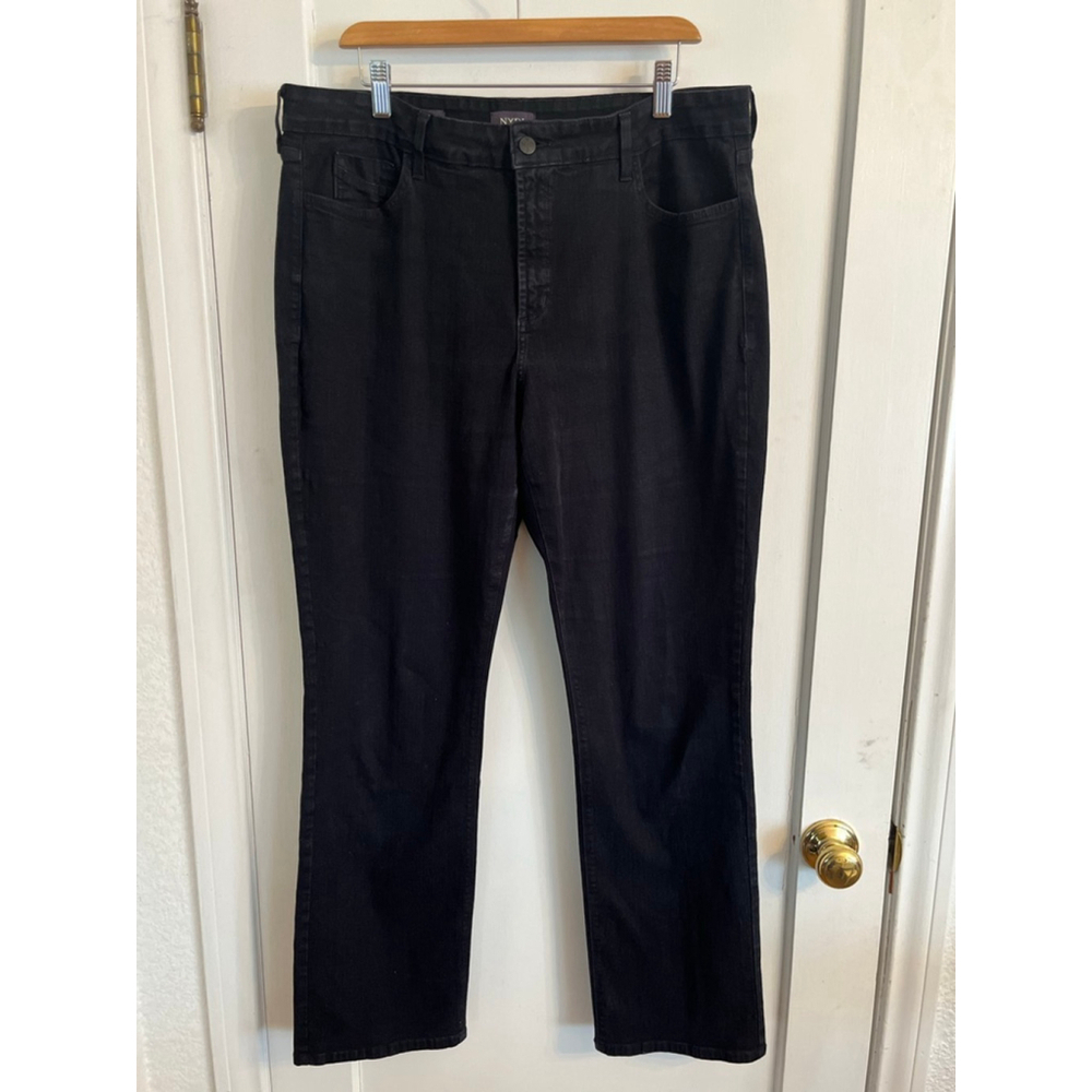 NYDJ Marilyn Straight Waist Size 16 W Jeans Not Your Daughters Jeans Lift and Tu